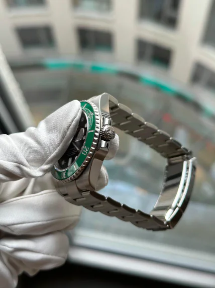 Rolex Submariner Date 126610lv Full set Starbucks